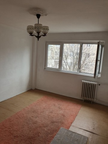 apartament-2camere-vest-zona-cosminele-1